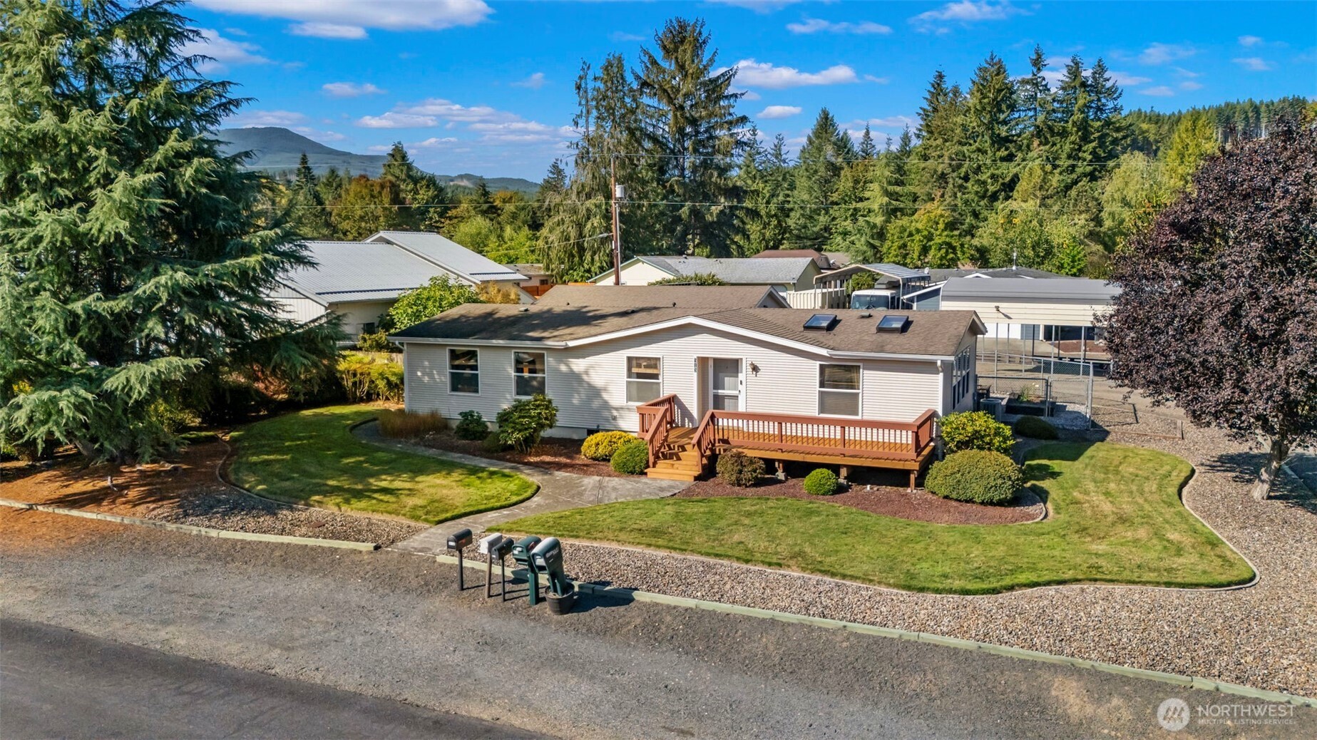 513 Jackson Street Property Photo 2