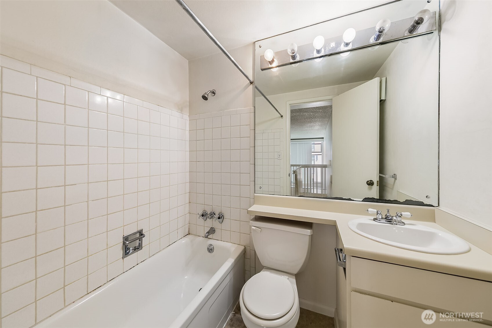 1000 Union Street 412 Property Photo 12