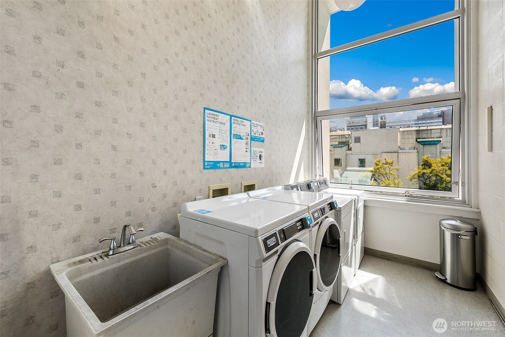 1000 Union Street 412 Property Photo 17