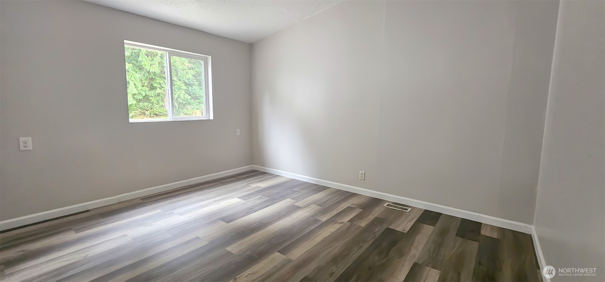 113 Skinner Road Property Photo 10