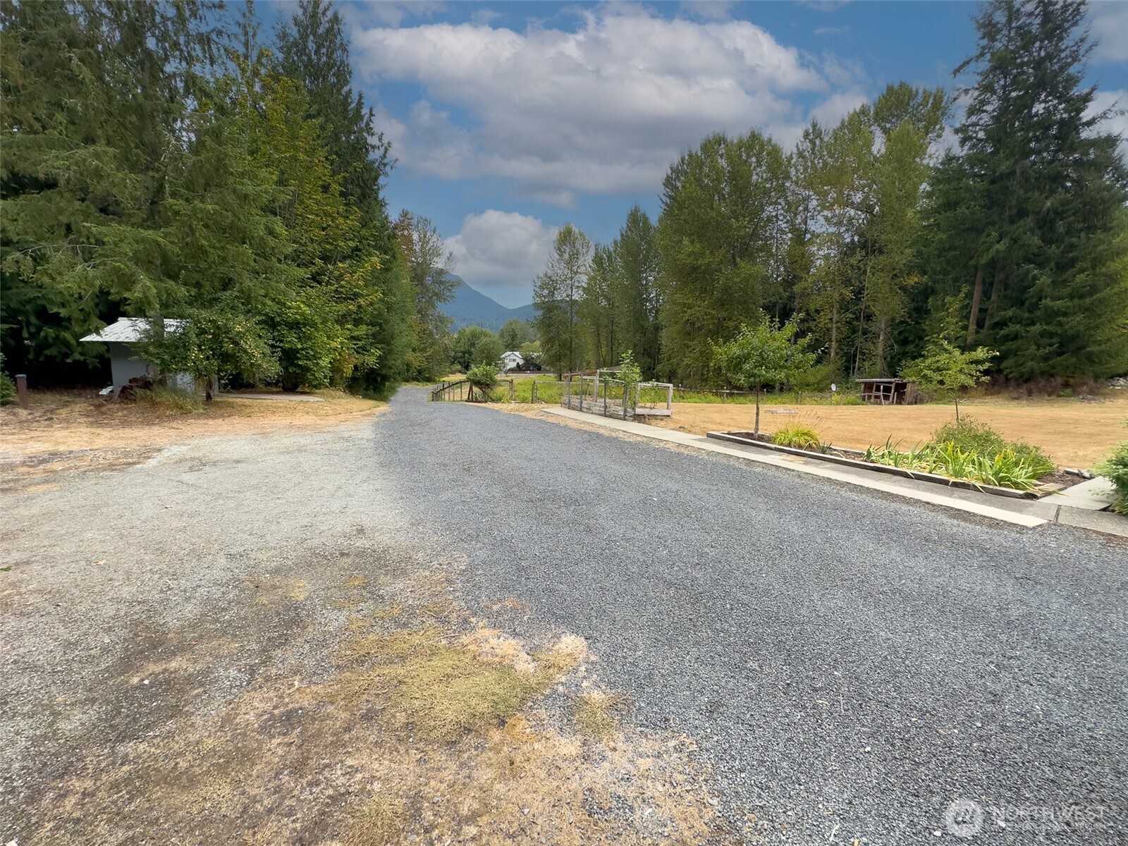 113 Skinner Road Property Photo 17