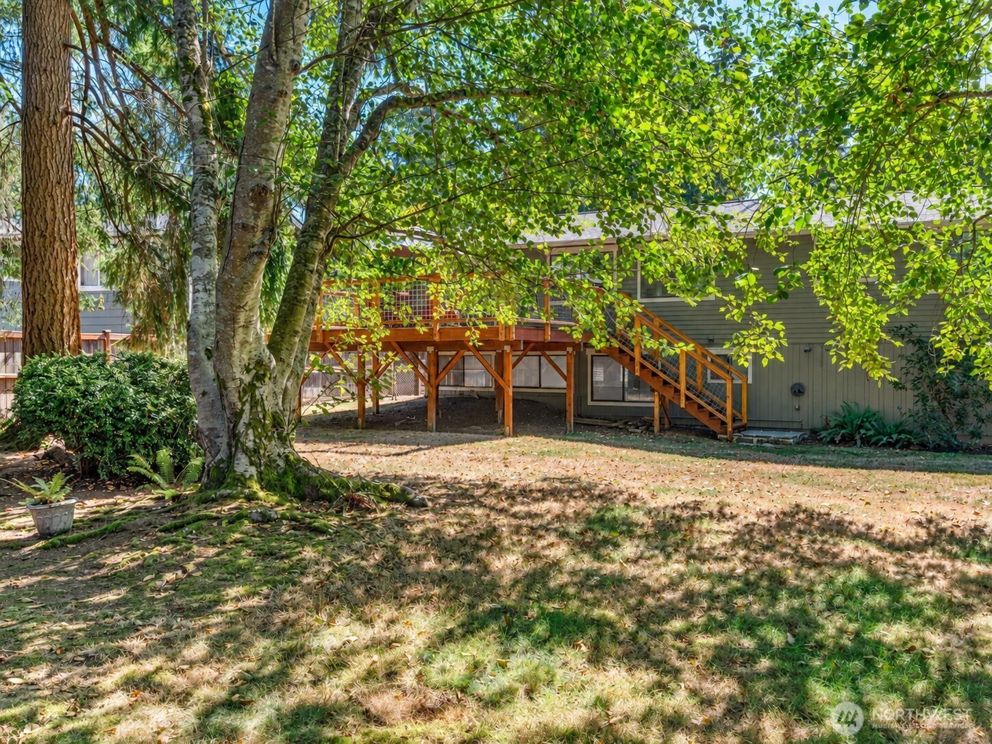 2114 Ne Bartre Court Property Photo 29