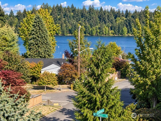 5203 56th Avenue Property Photo 6