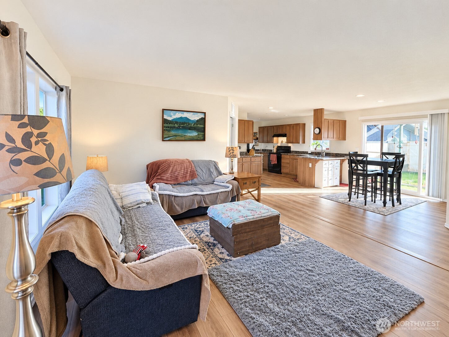 27514 V St Property Photo 6