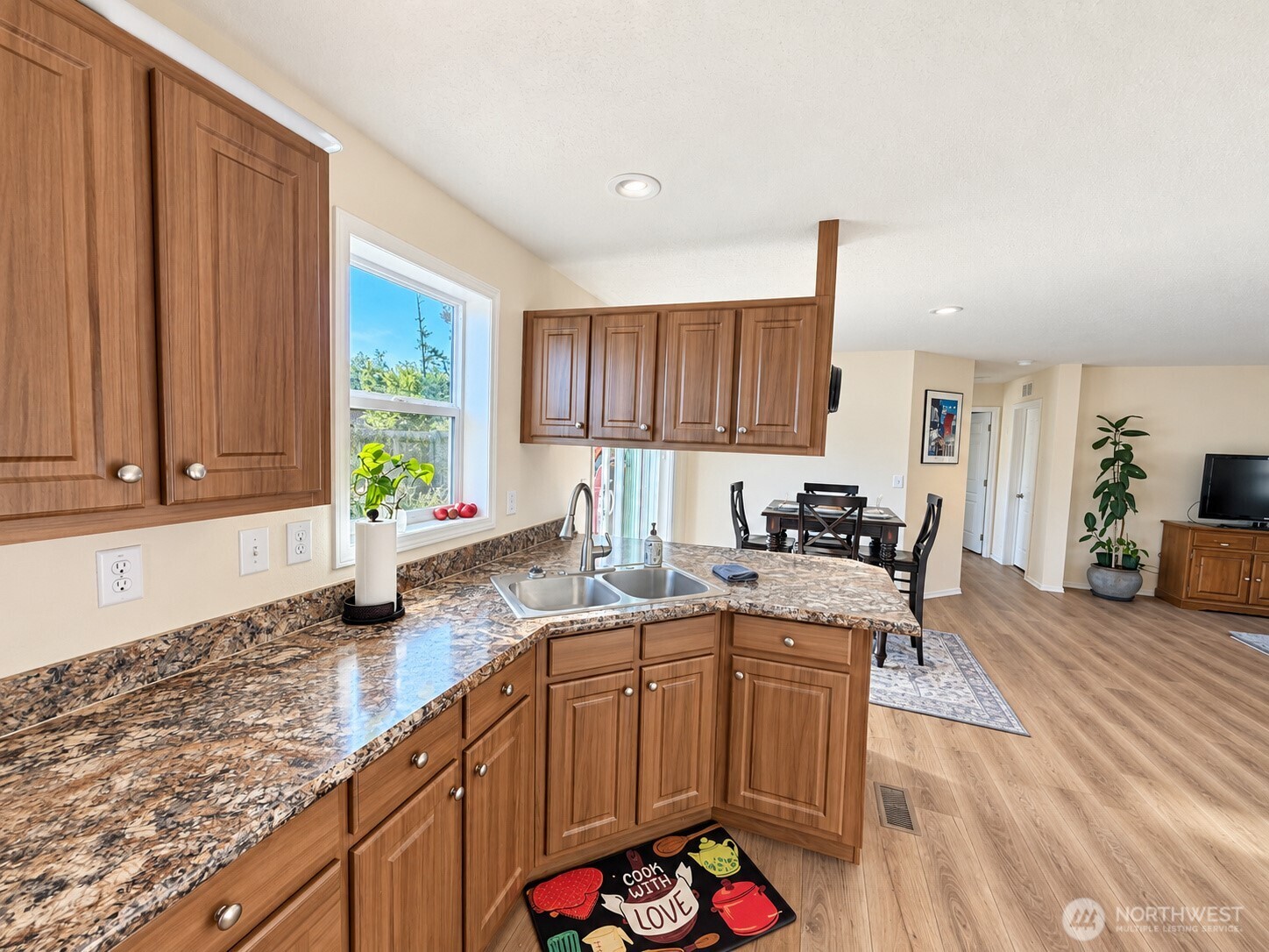 27514 V St Property Photo 13