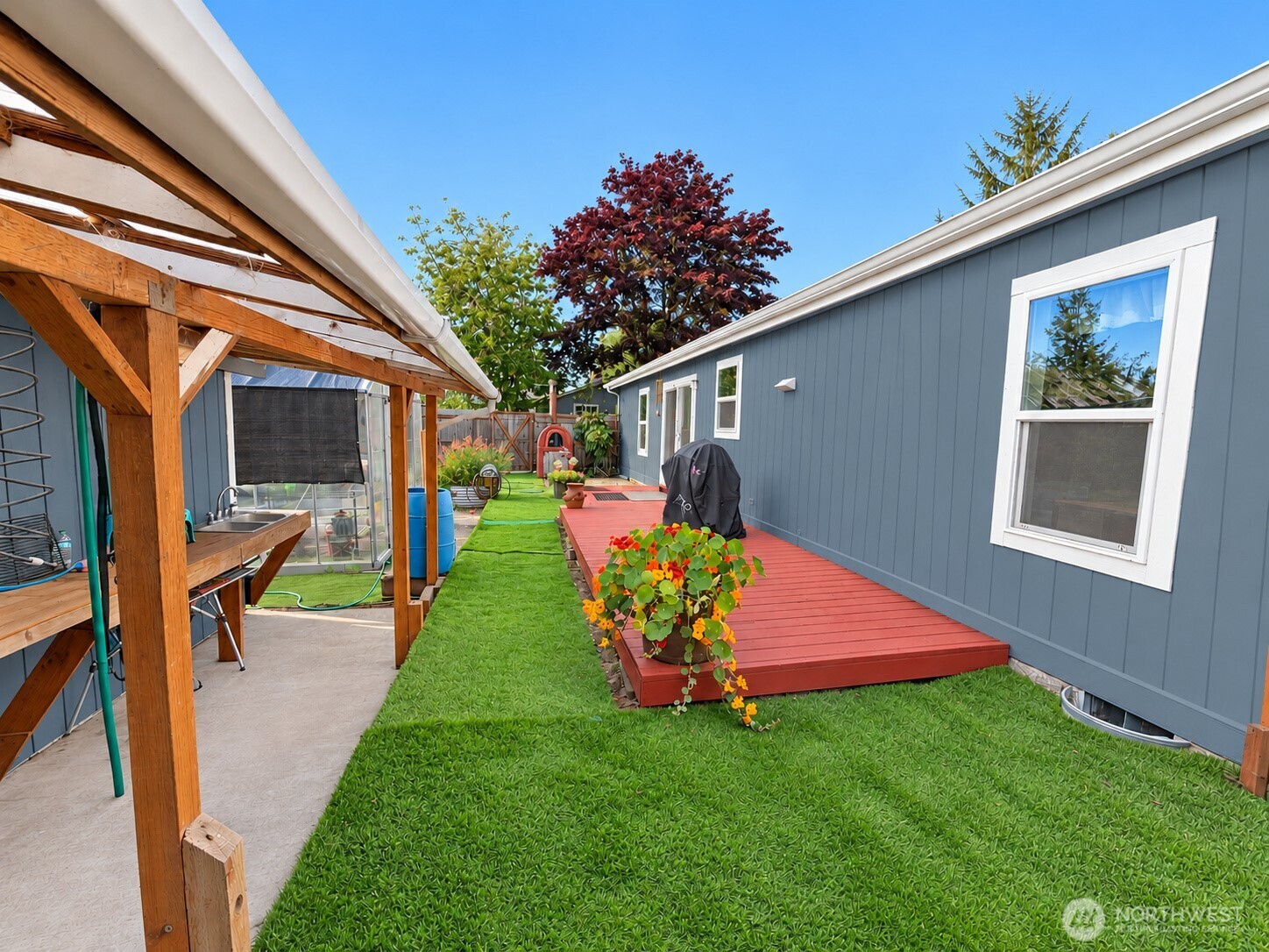 27514 V St Property Photo 34