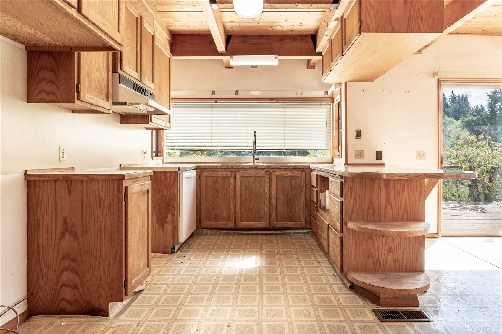 10702 Cramer Road Property Photo 5