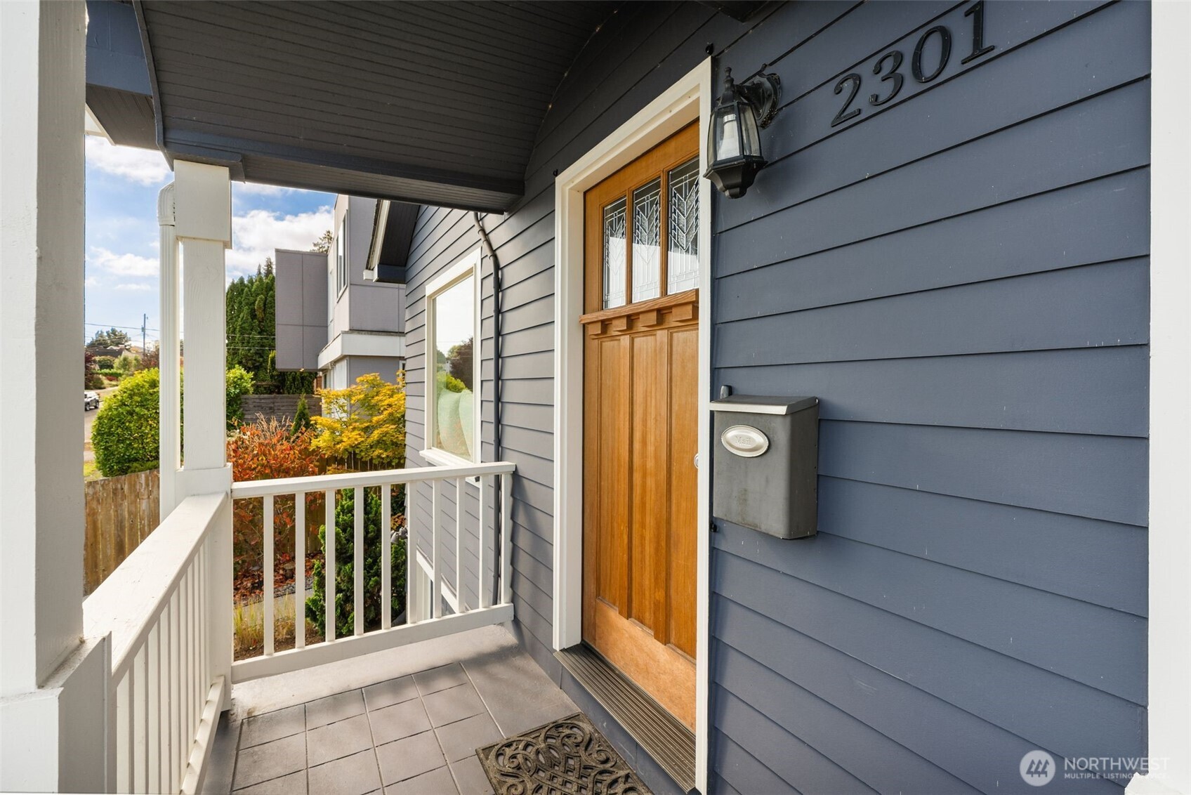 2301 19th Avenue Property Photo 4