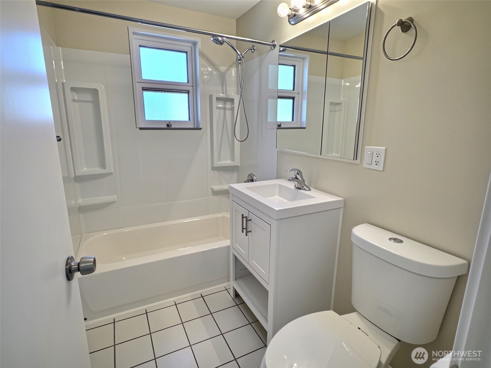 1314 N 188th Street Property Photo 15