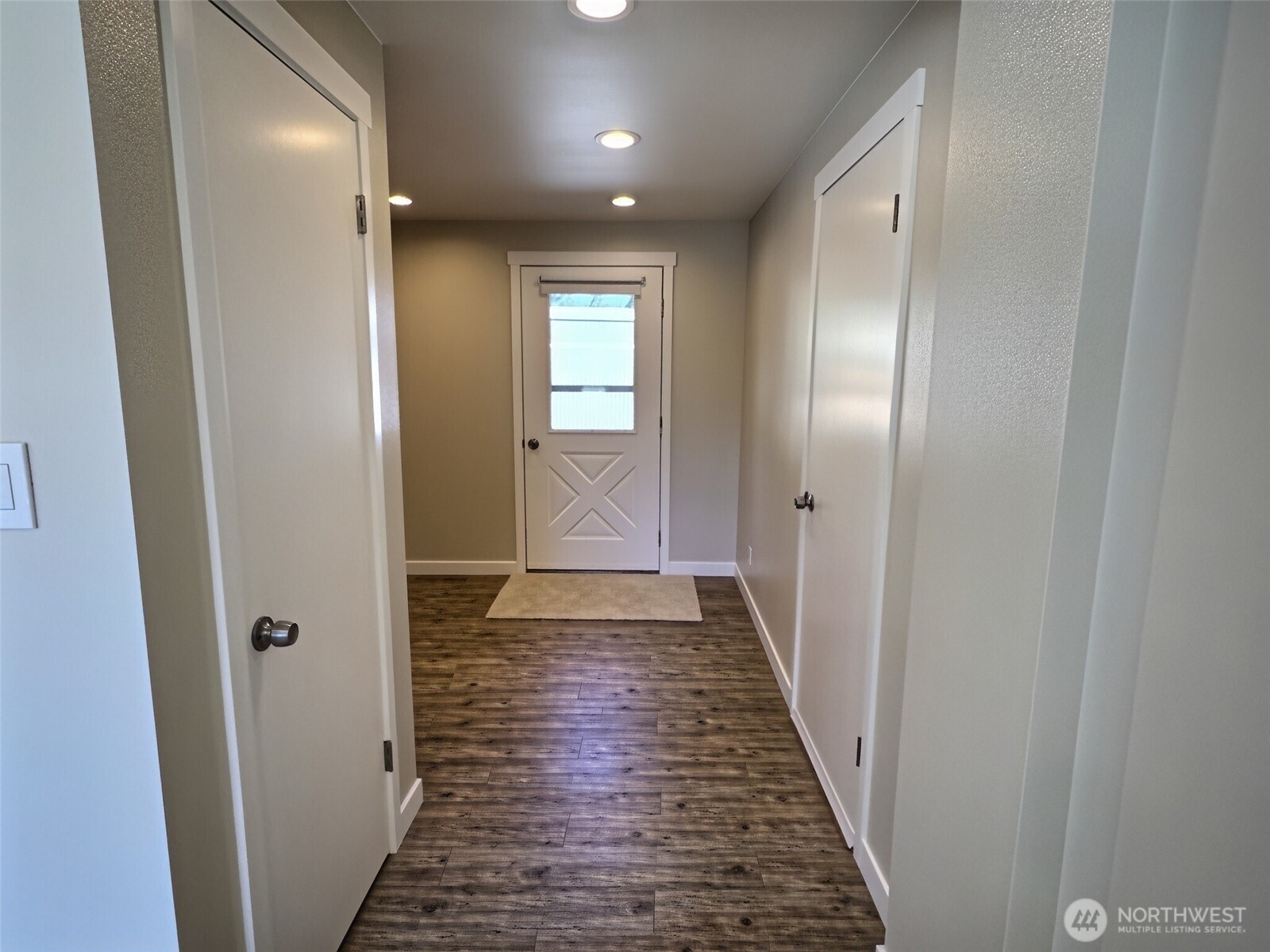 1314 N 188th Street Property Photo 19