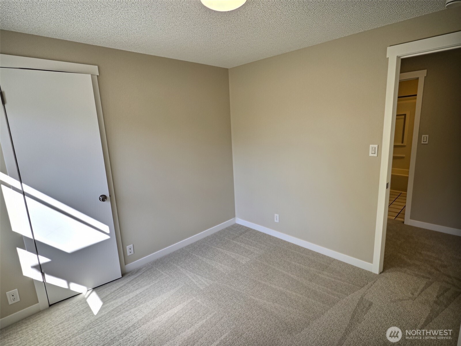 1314 N 188th Street Property Photo 22