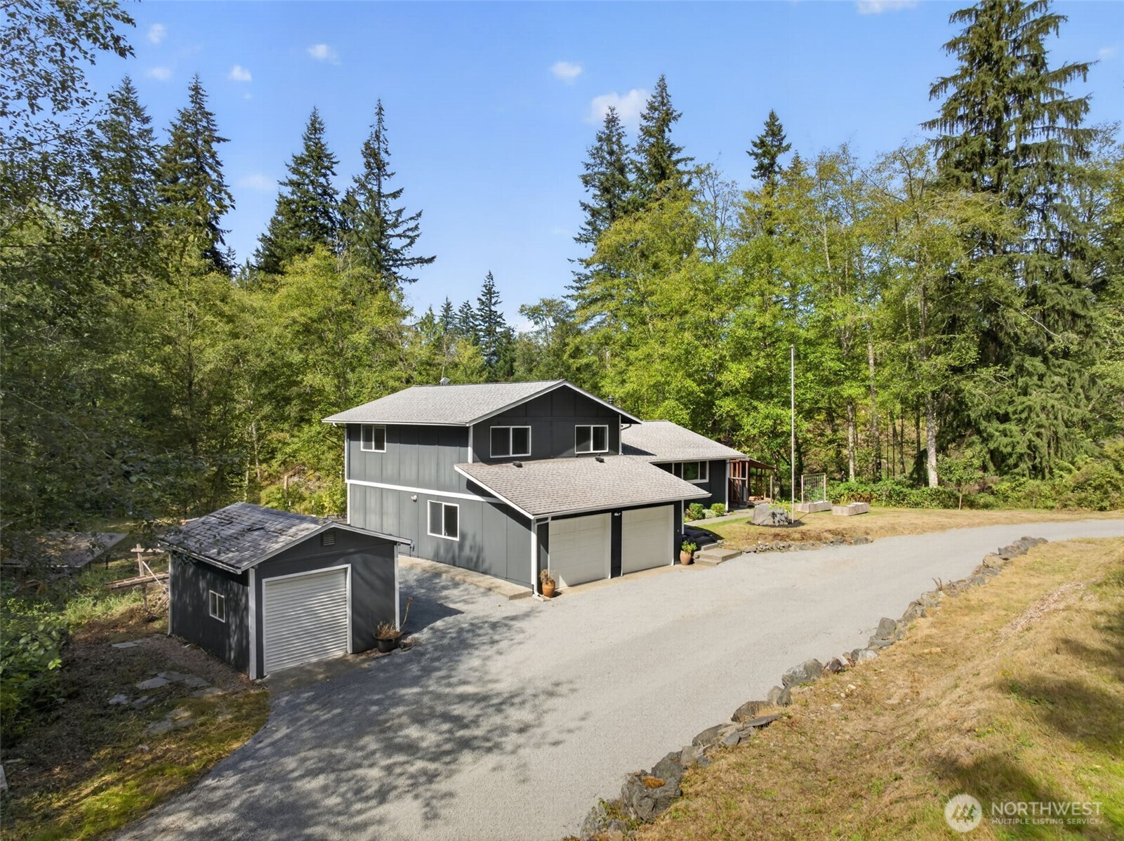 18516 46th Avenue Property Photo 3