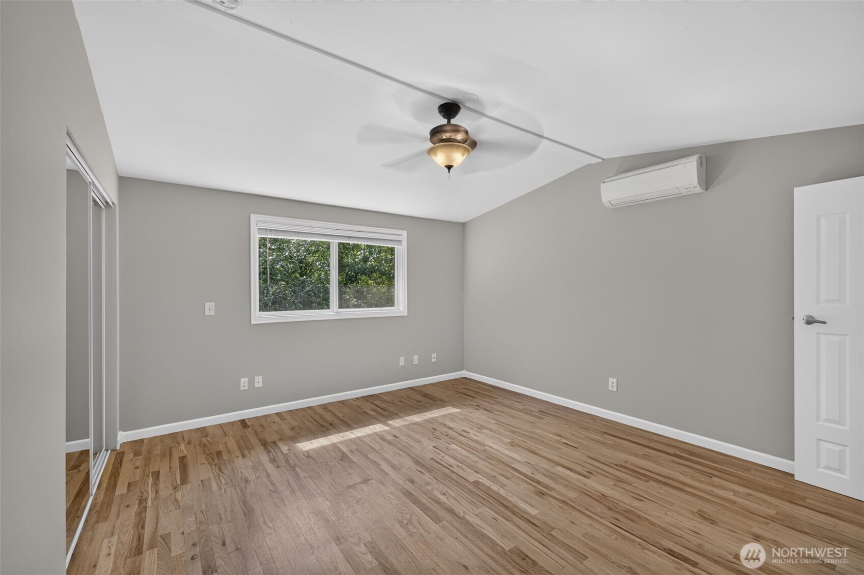 18516 46th Avenue Property Photo 17