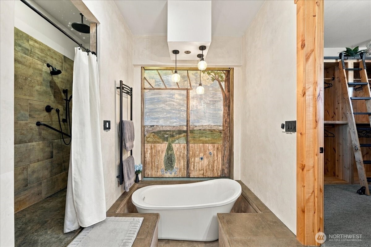 1396 S Tyee Avenue Property Photo 29