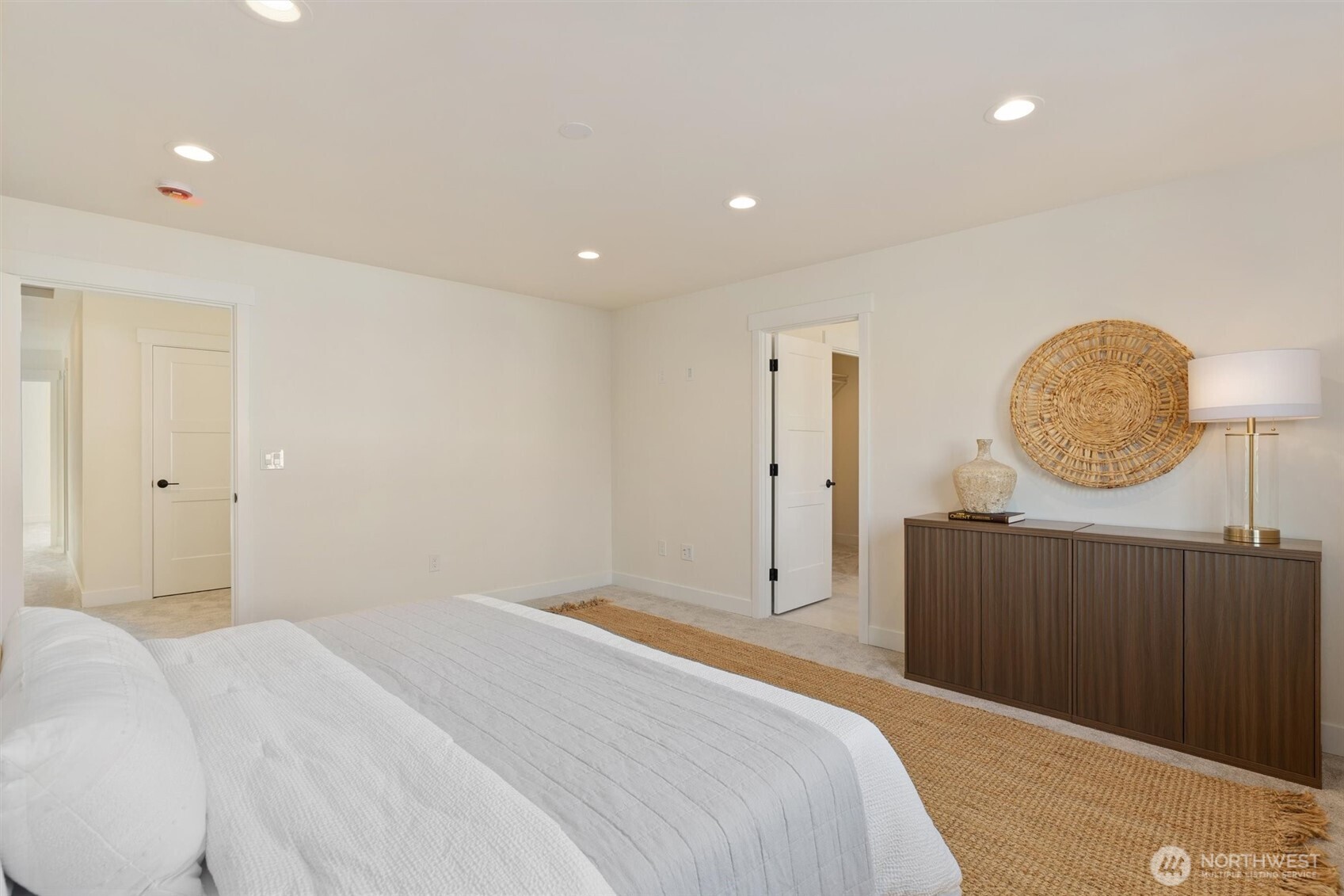 732 Bailey Avenue Property Photo 23