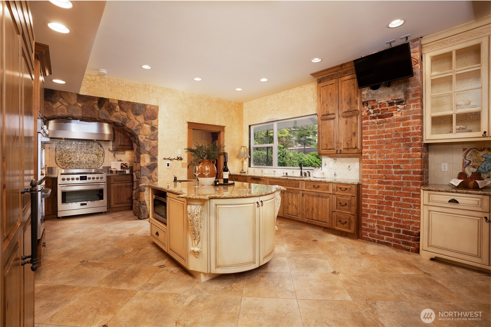 424 N C Street Property Photo 20