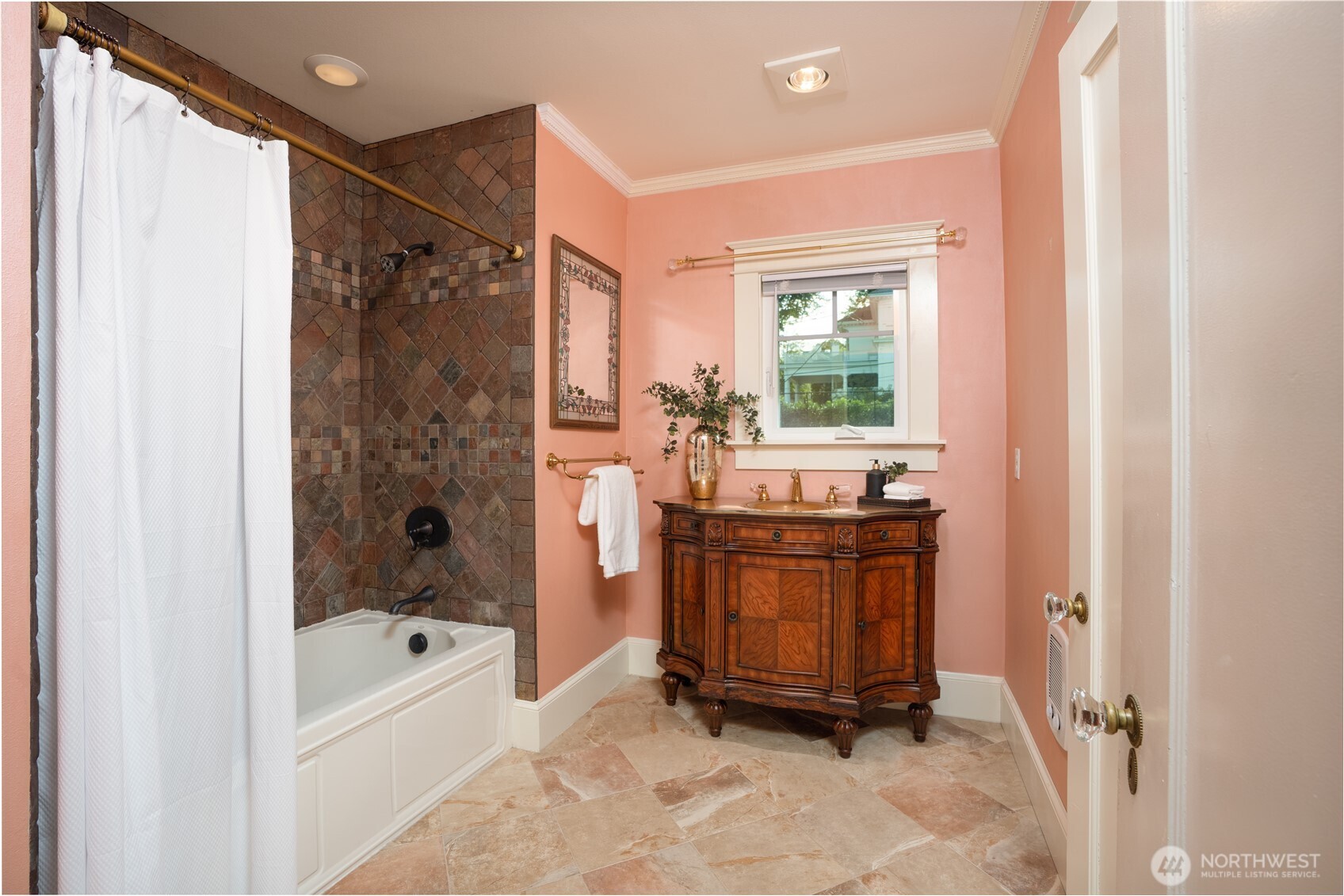 424 N C Street Property Photo 27