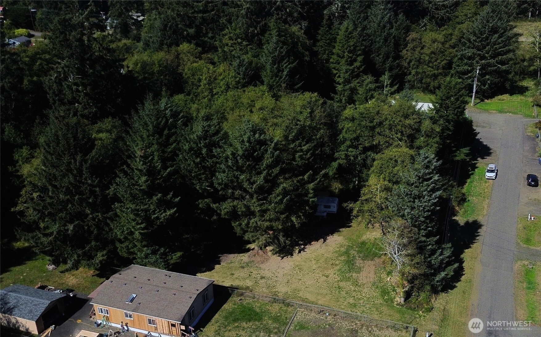 1509 Olympia Street Property Photo 4