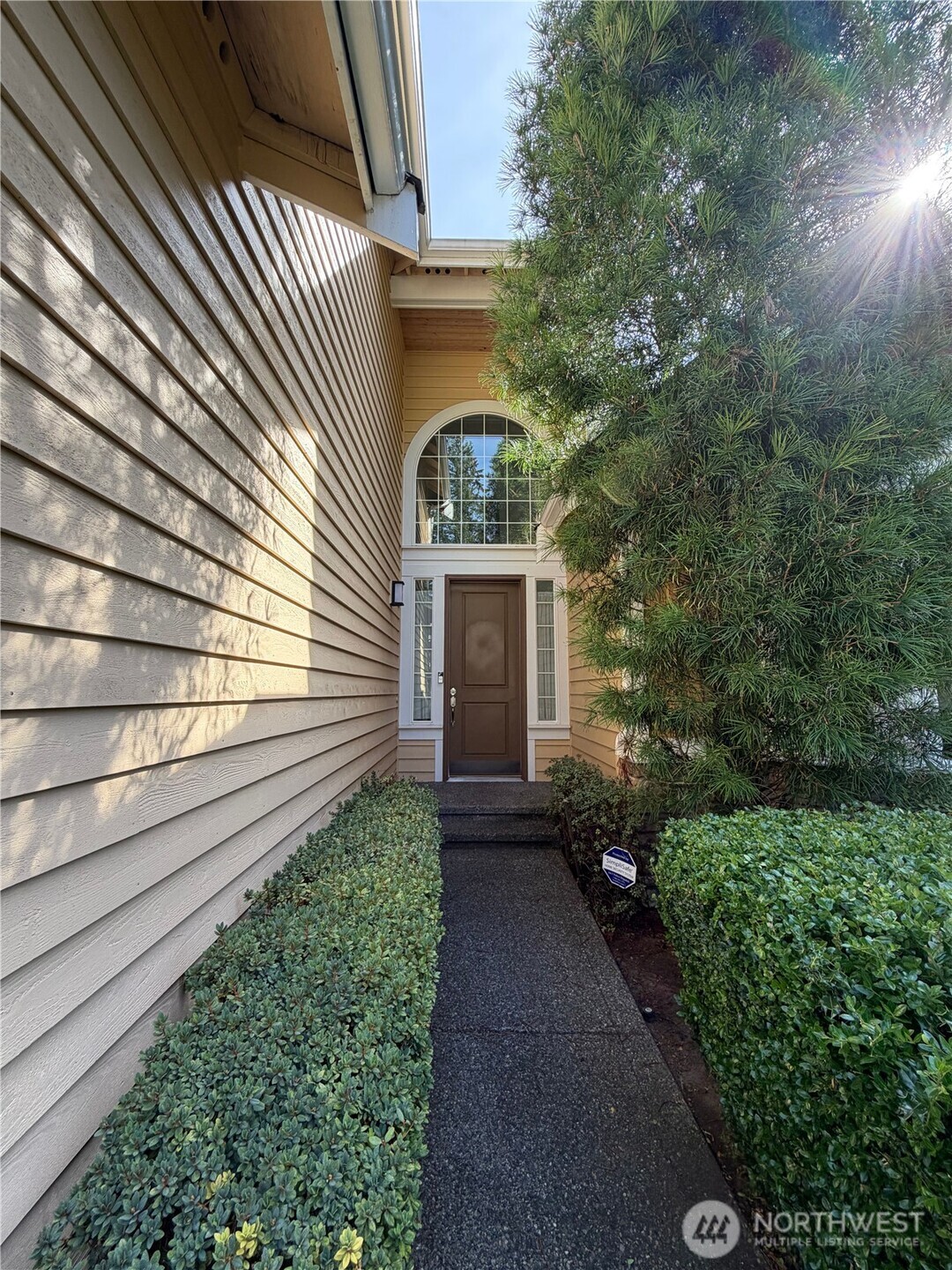 15309 57th Place Property Photo 3