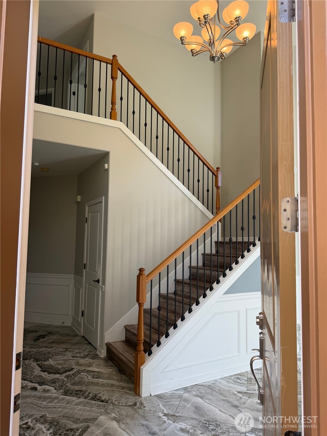 15309 57th Place Property Photo 4