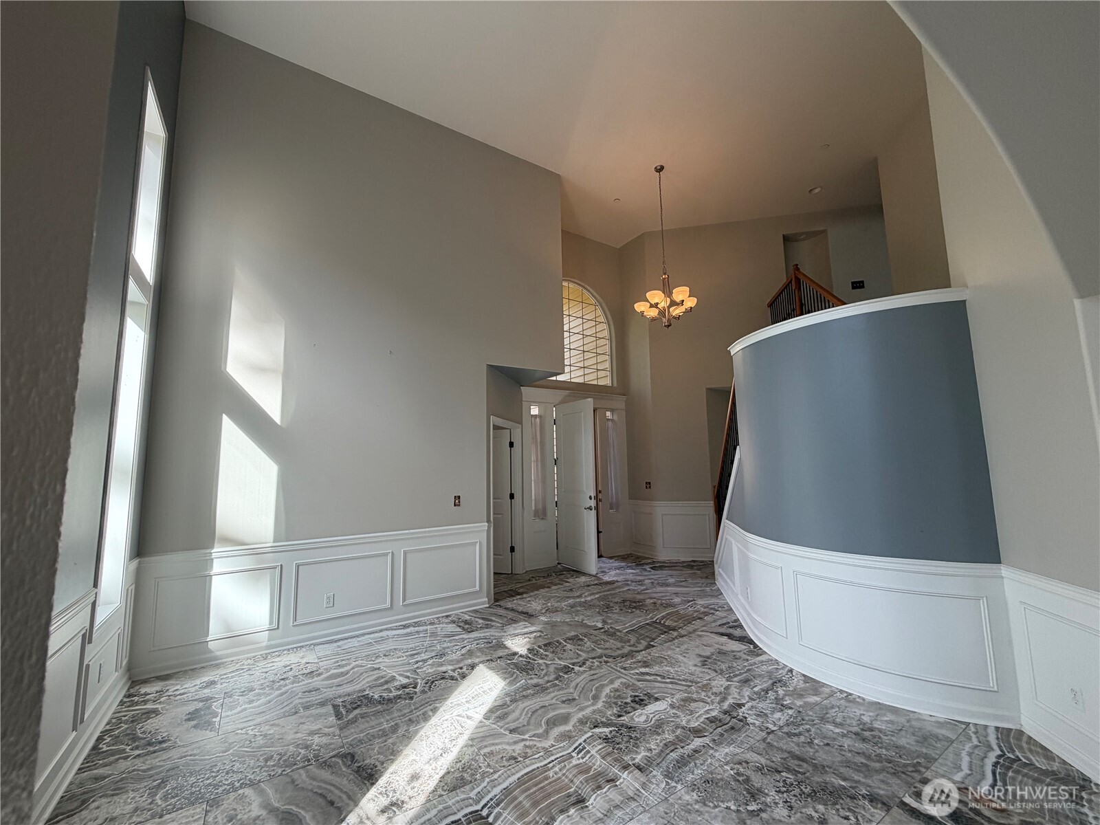 15309 57th Place Property Photo 6