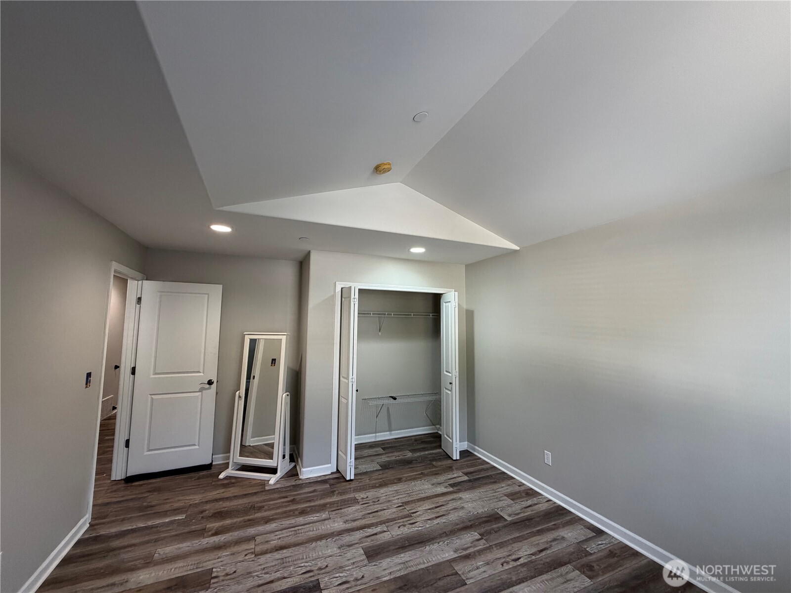 15309 57th Place Property Photo 31