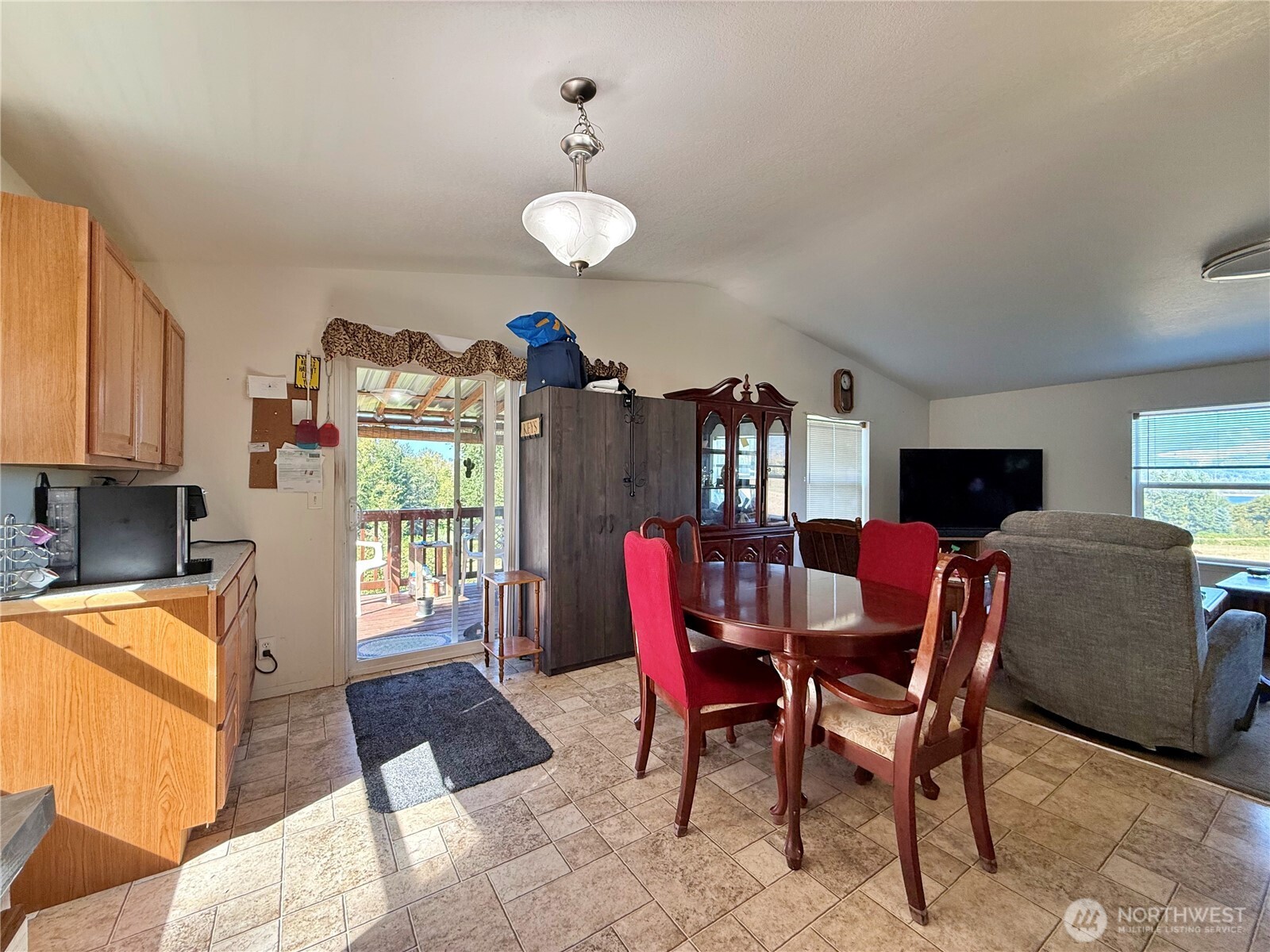 451 Green Mountain Road Property Photo 6