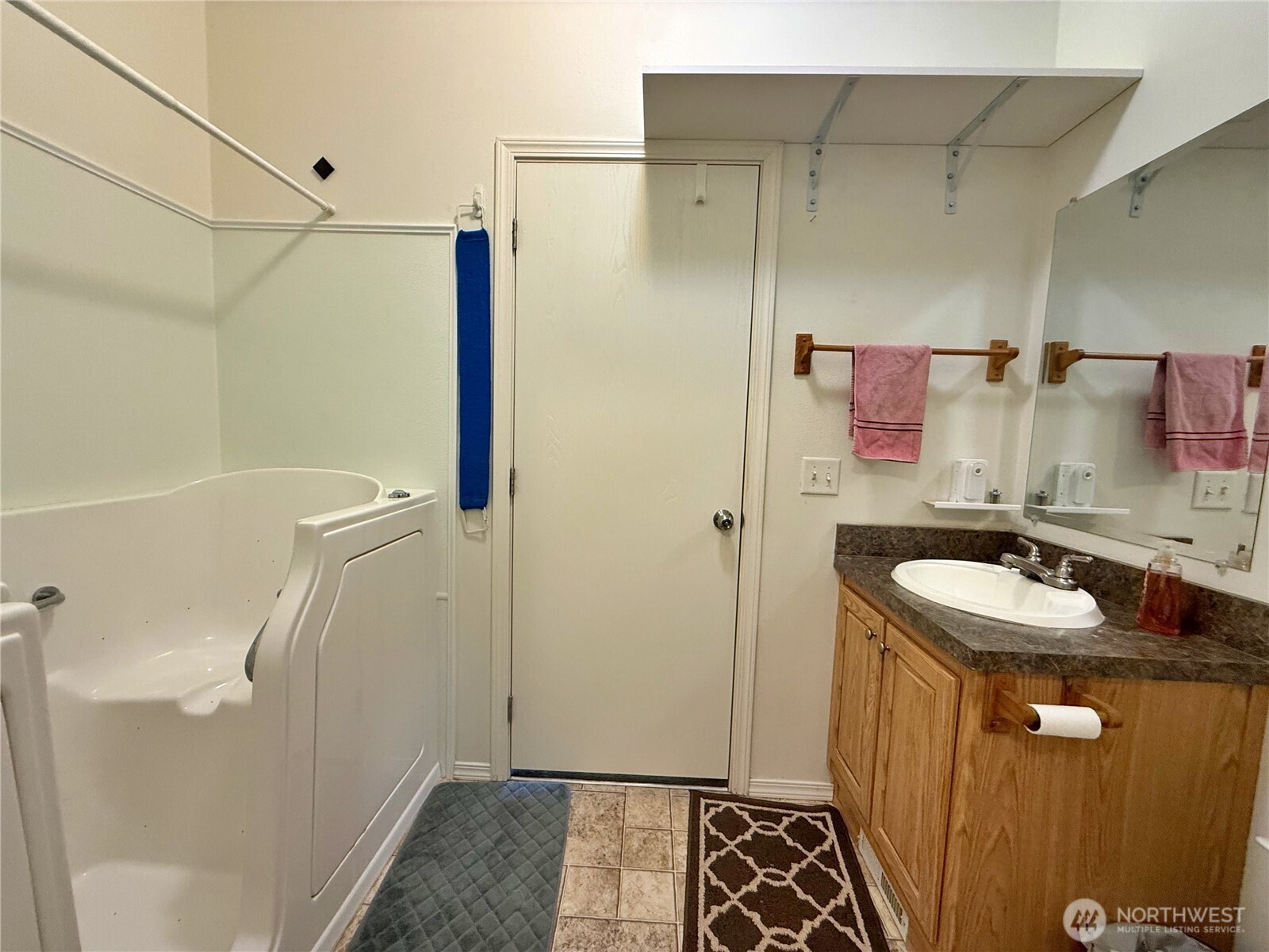 451 Green Mountain Road Property Photo 11