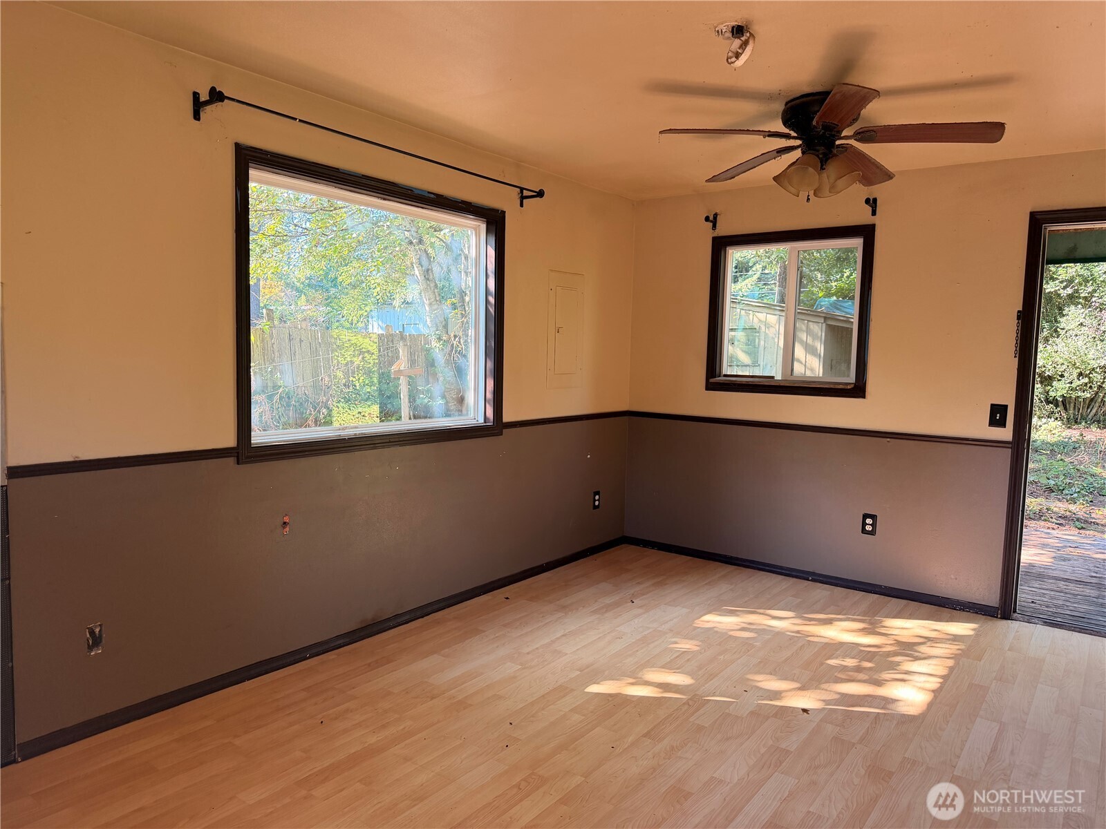 41231 Goldbar Boulevard Property Photo 13