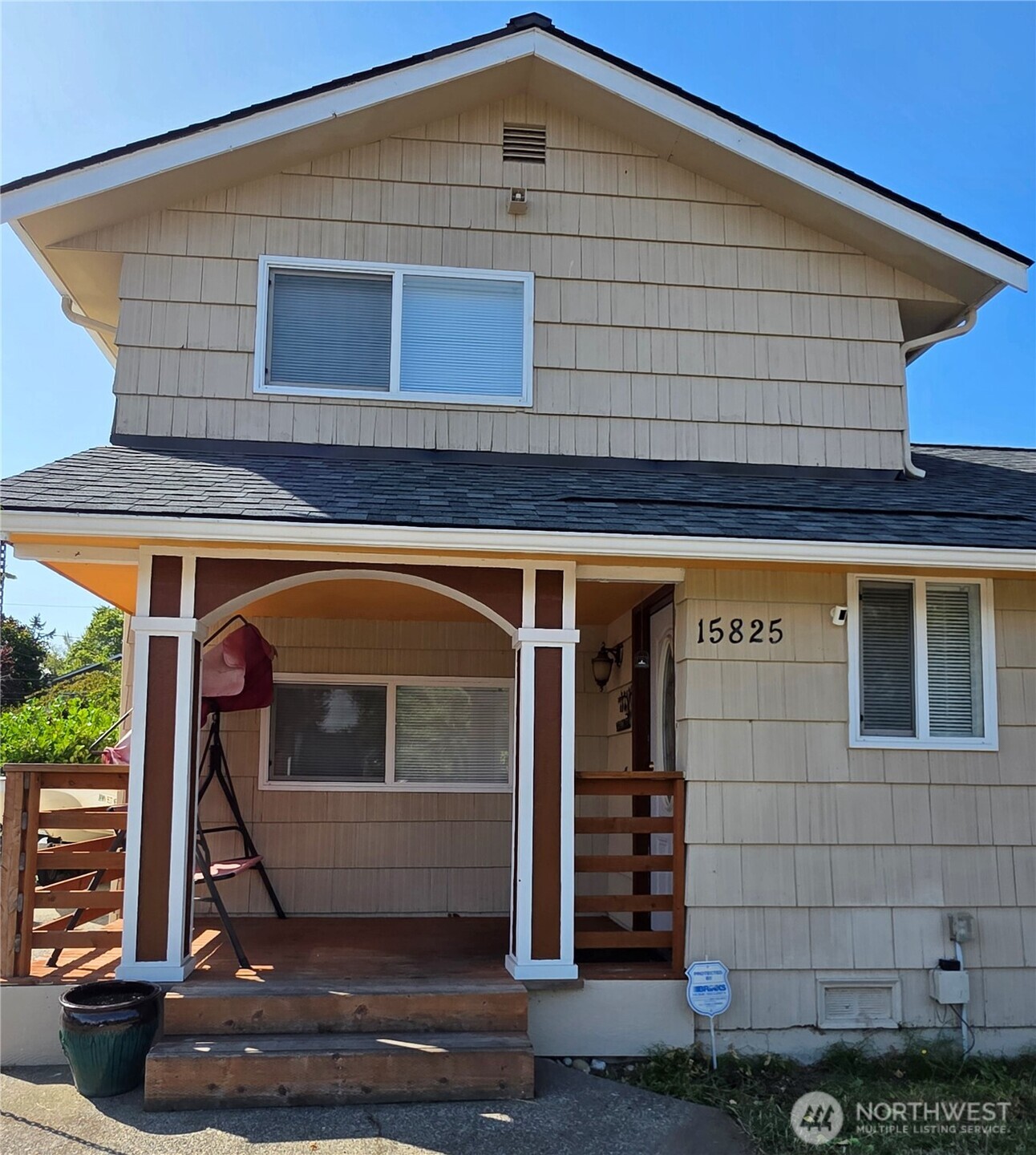 15825 8th Avenue Property Photo 1