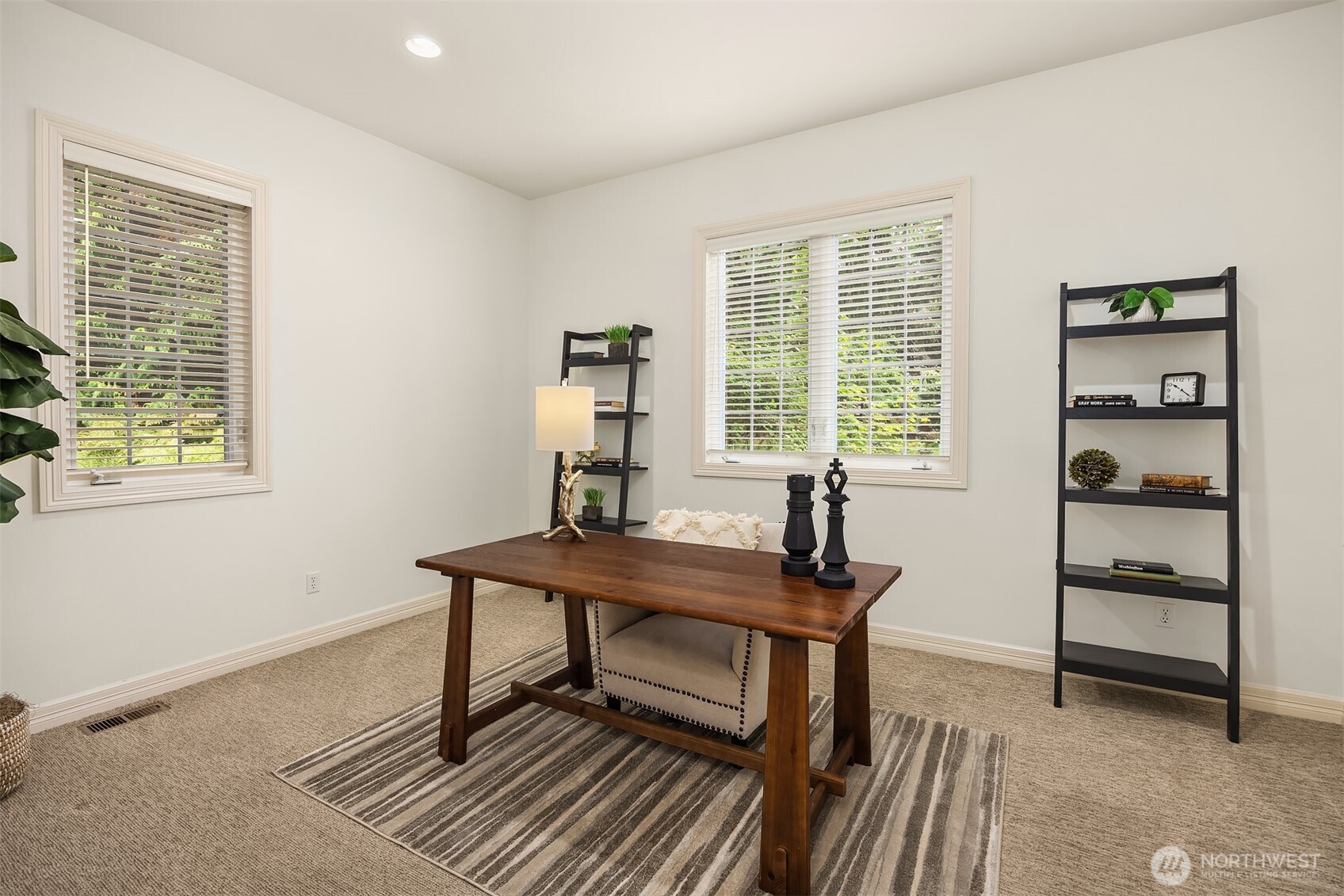 4963 162nd Place Property Photo 10