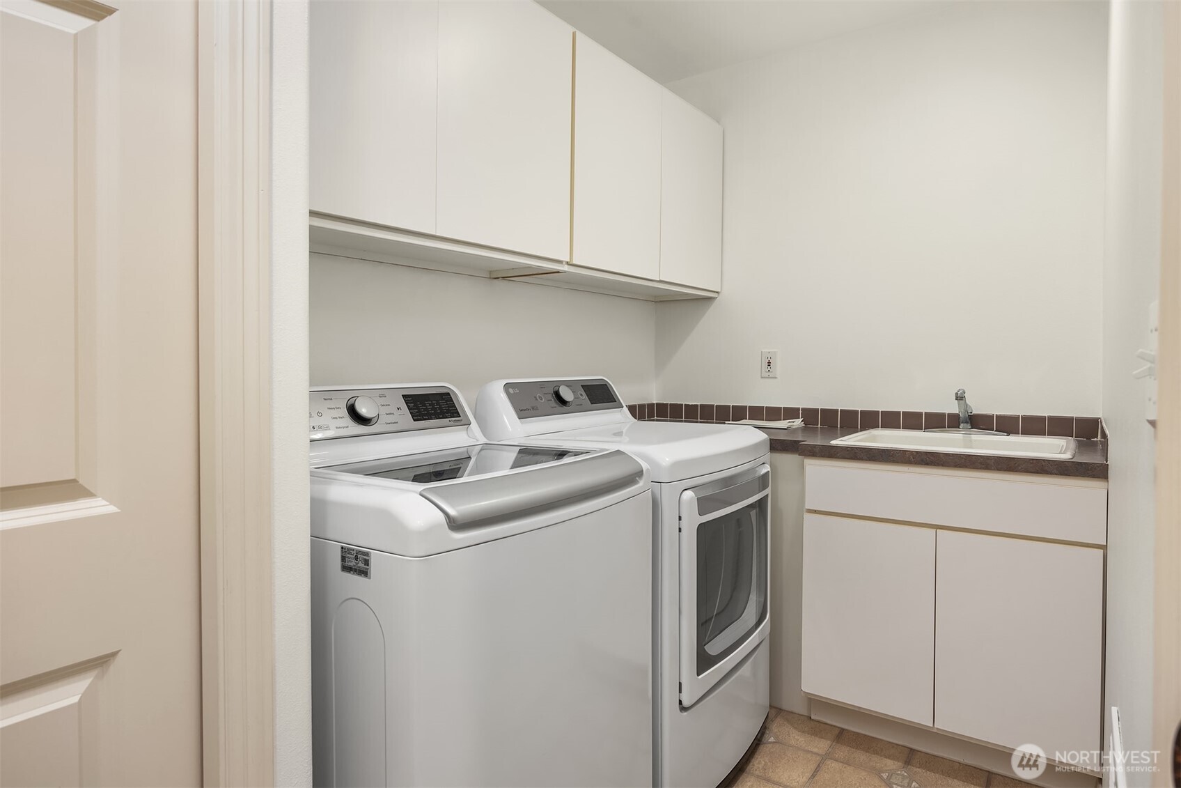 4963 162nd Place Property Photo 18