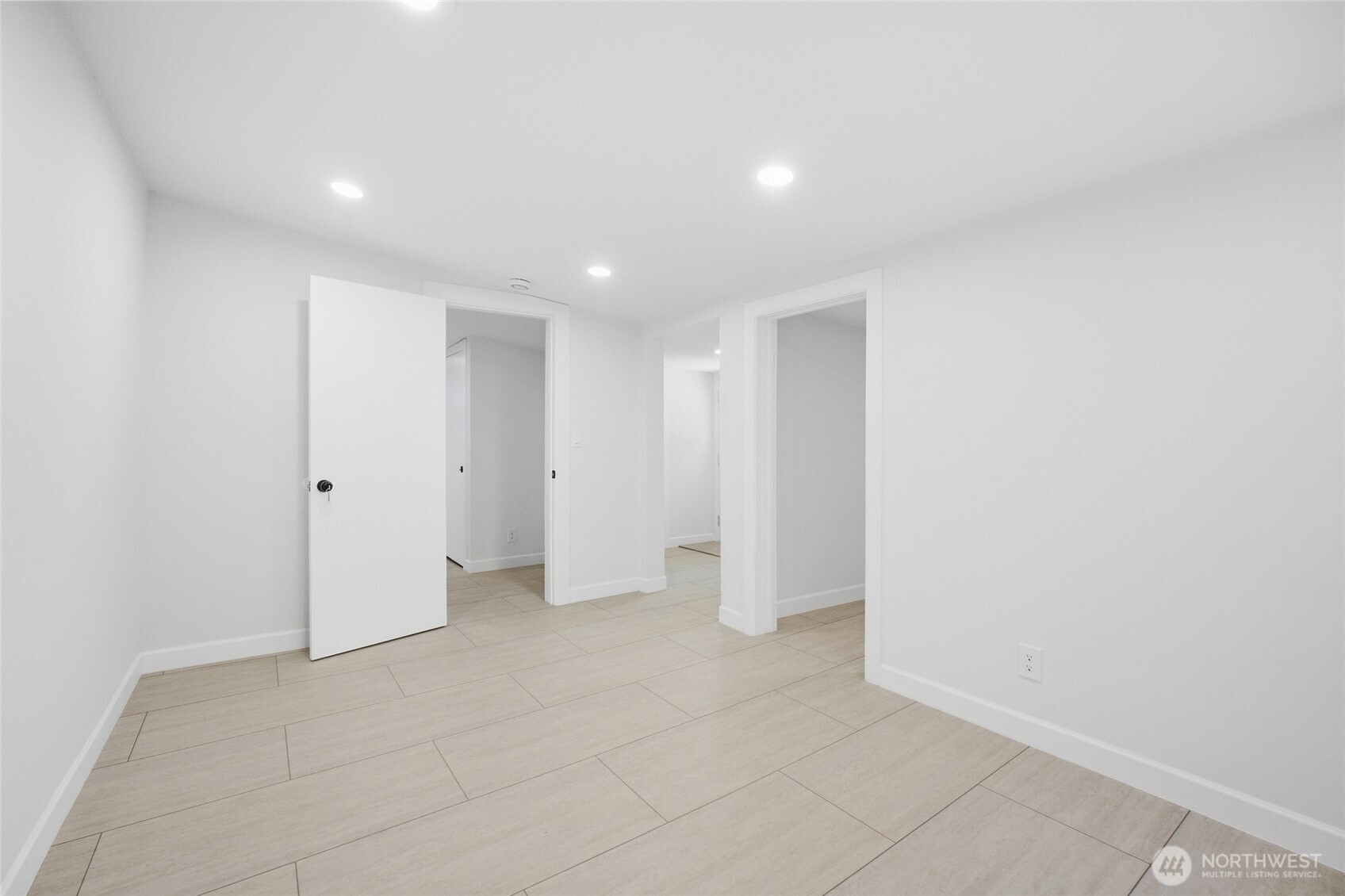 12243 16th Avenue Property Photo 22
