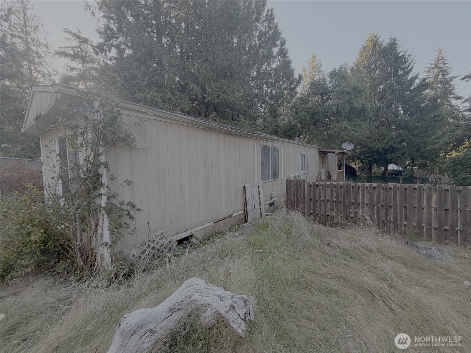 91 E Cedar Grove Lane Property Photo 4
