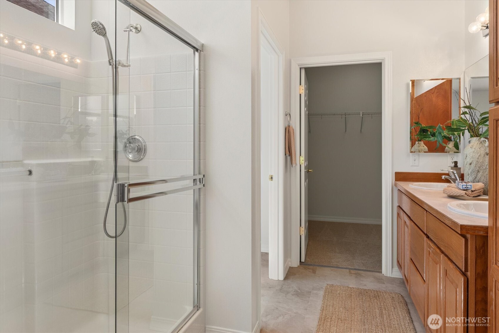 12534 230th Place Property Photo 19