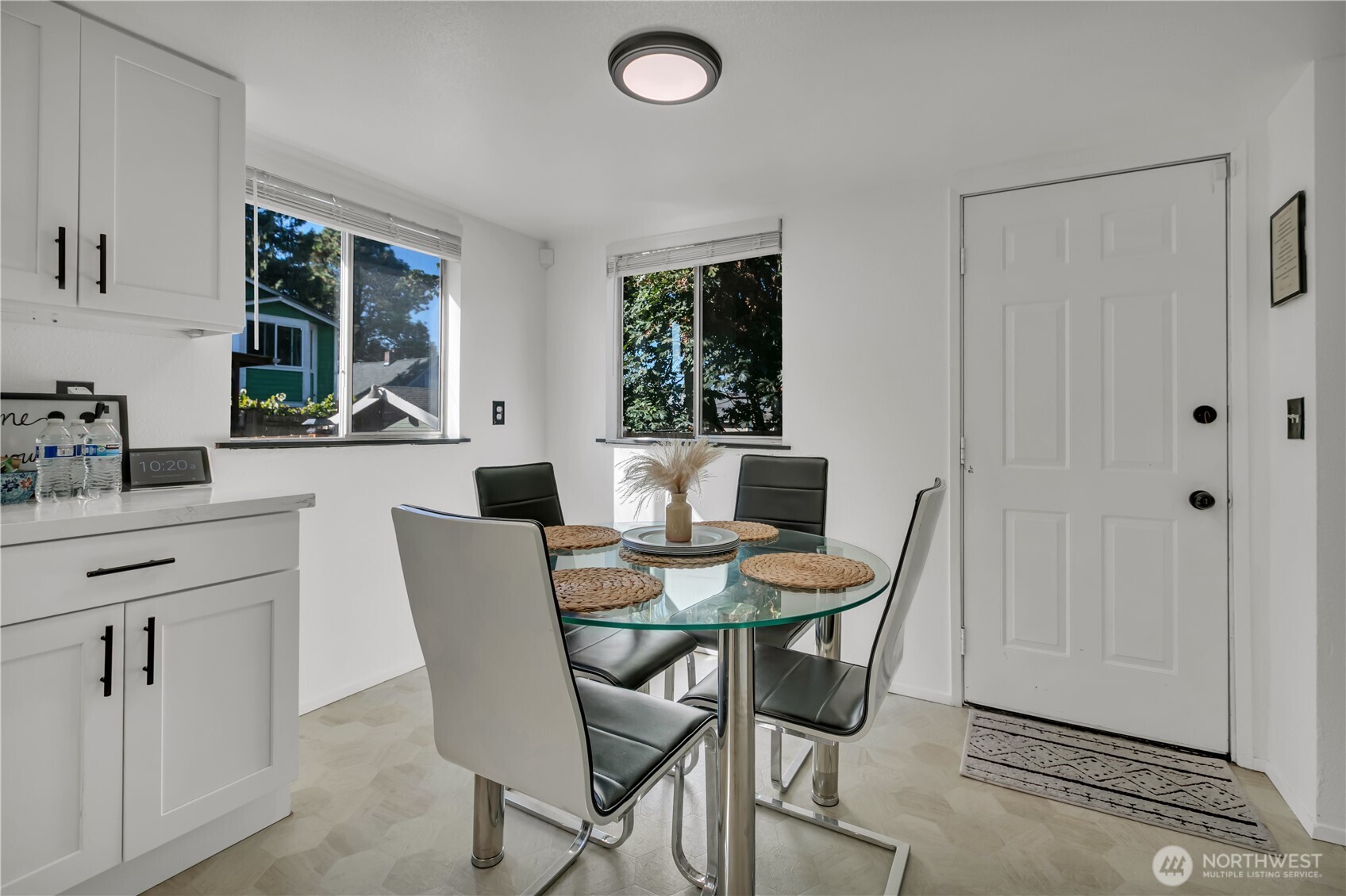 5506 S Sheridan Avenue Property Photo 12