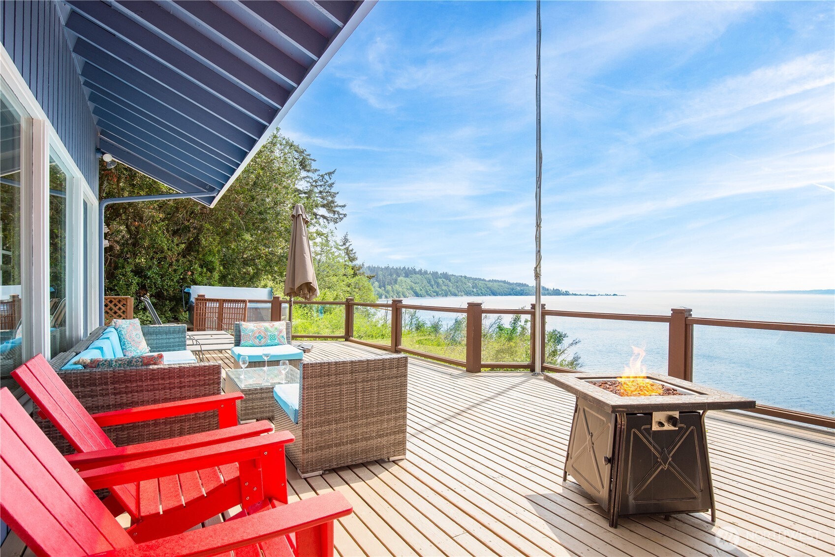 4070 S Smugglers Cove Road Property Photo 1