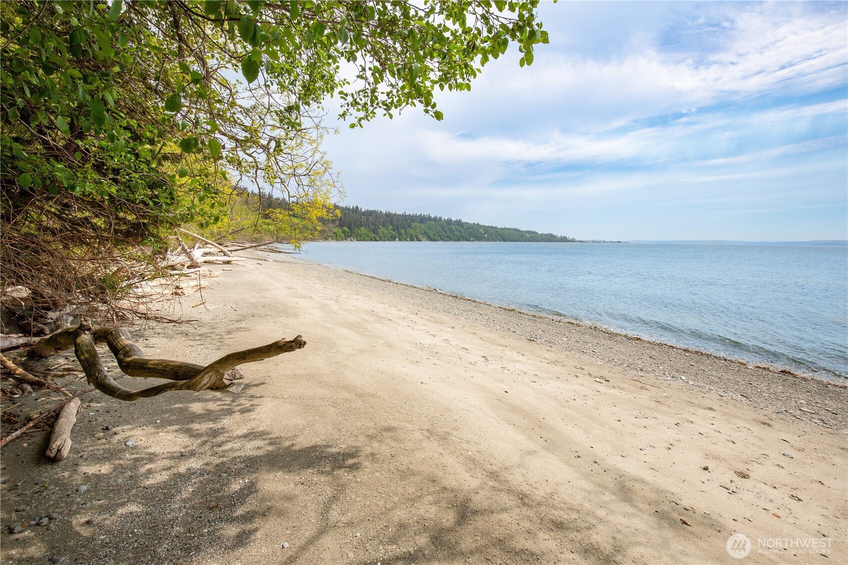 4070 S Smugglers Cove Road Property Photo 2