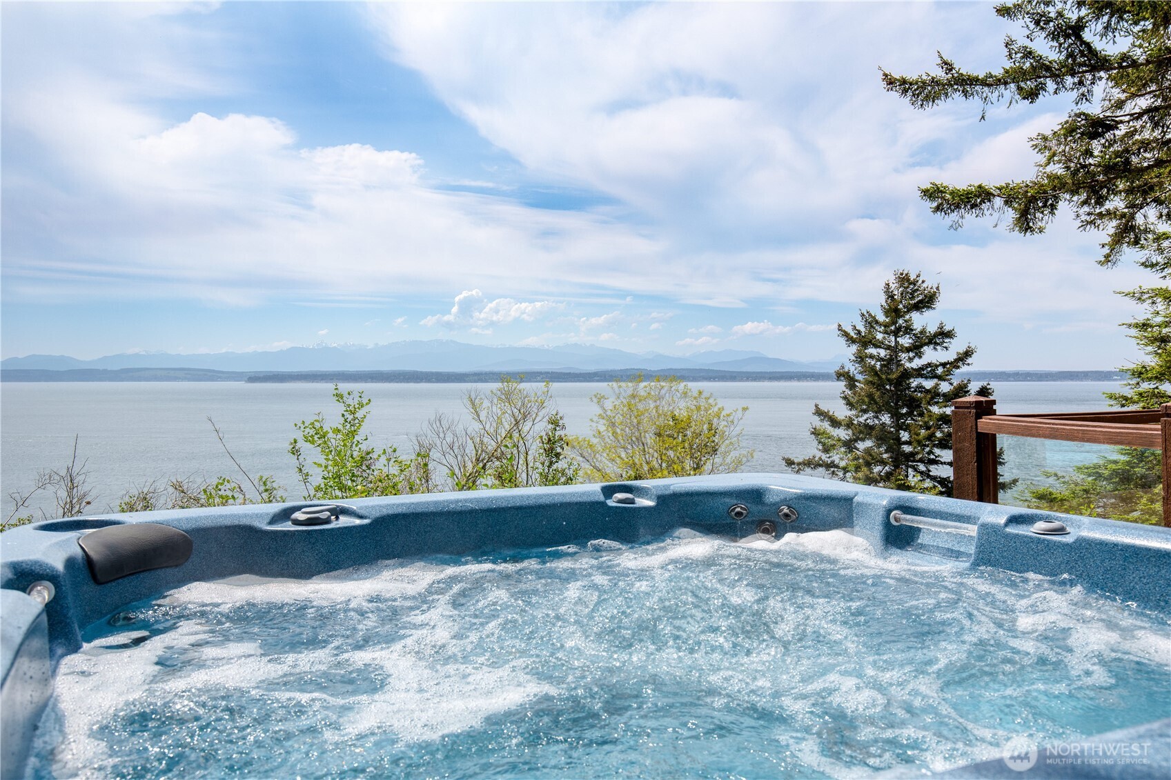 4070 S Smugglers Cove Road Property Photo 4