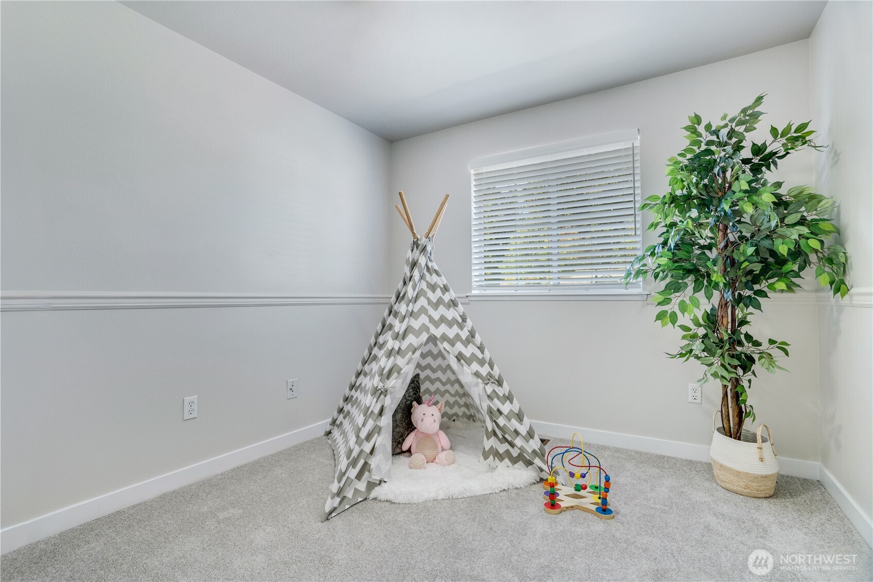 11617 210th Avenue Property Photo 15