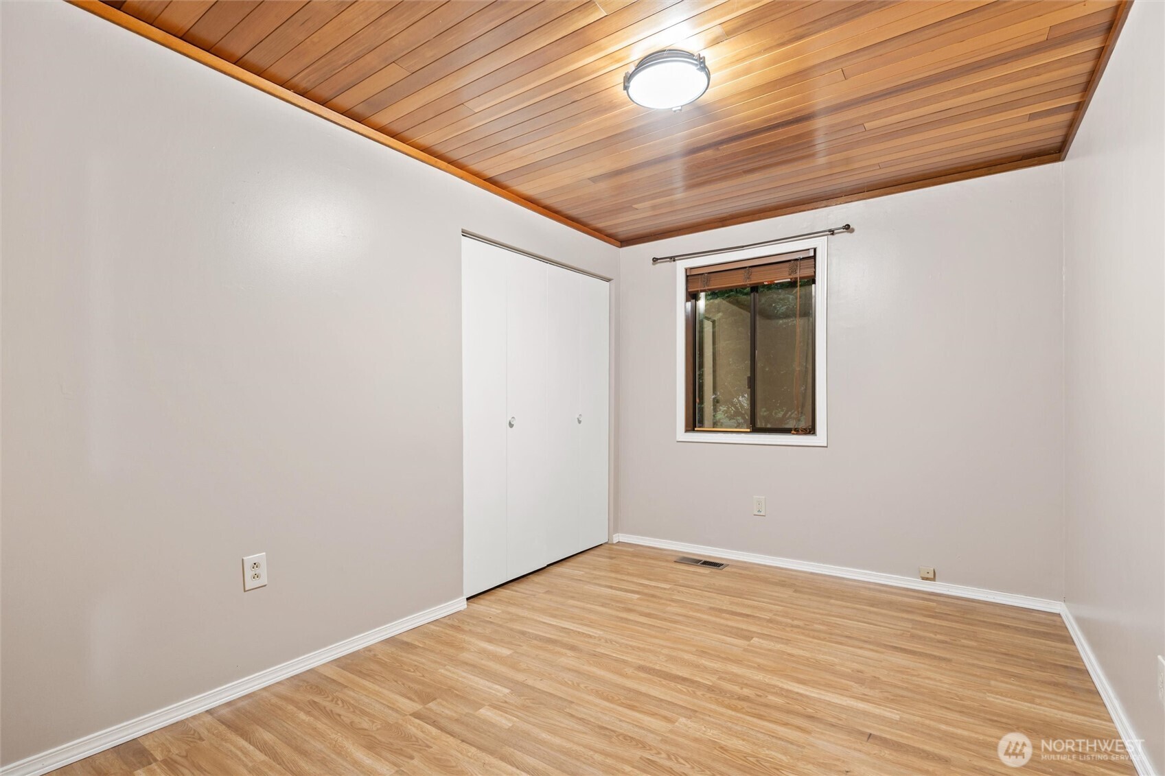 1228 S Lake Stickney Drive Property Photo 21