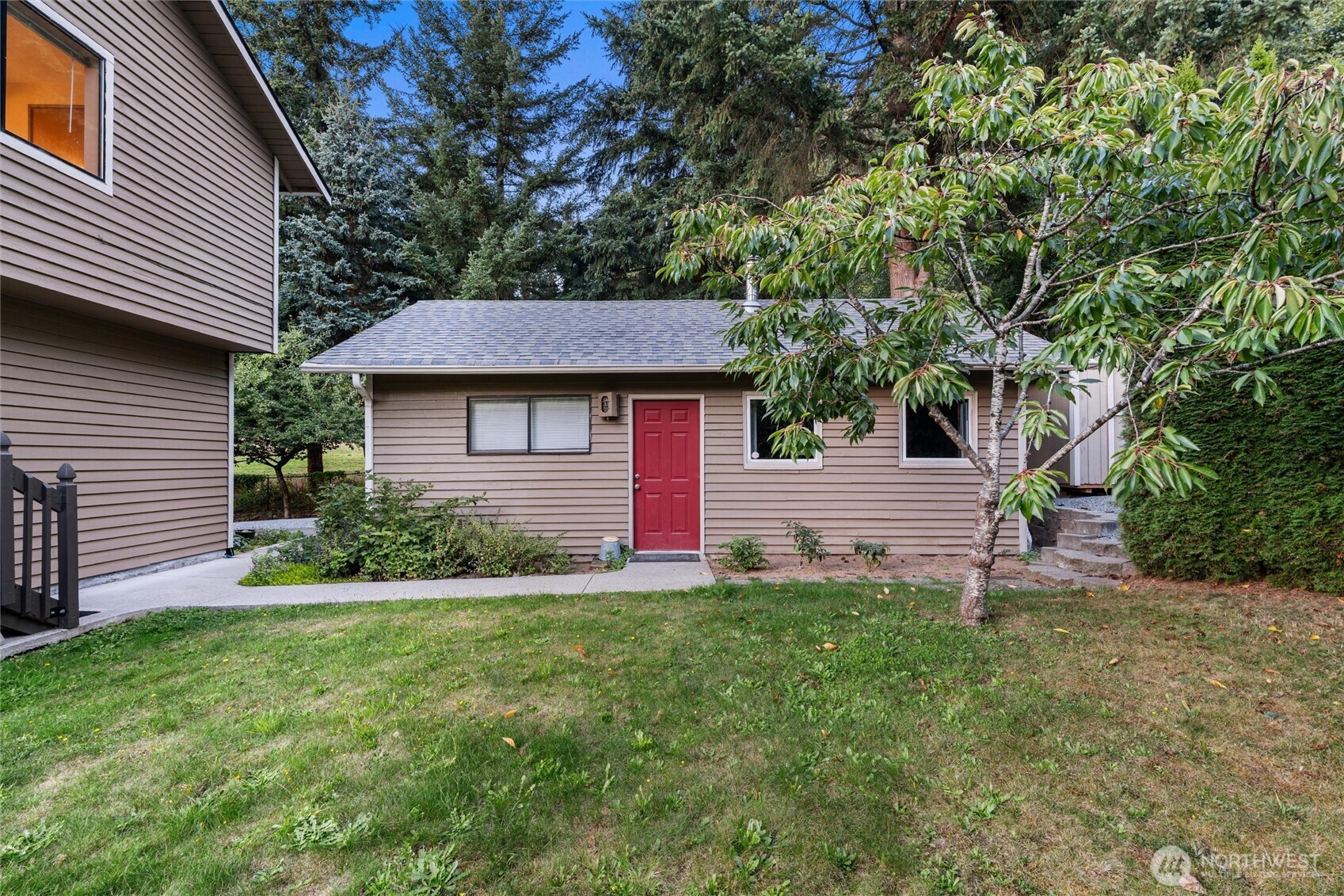 1228 S Lake Stickney Drive Property Photo 33