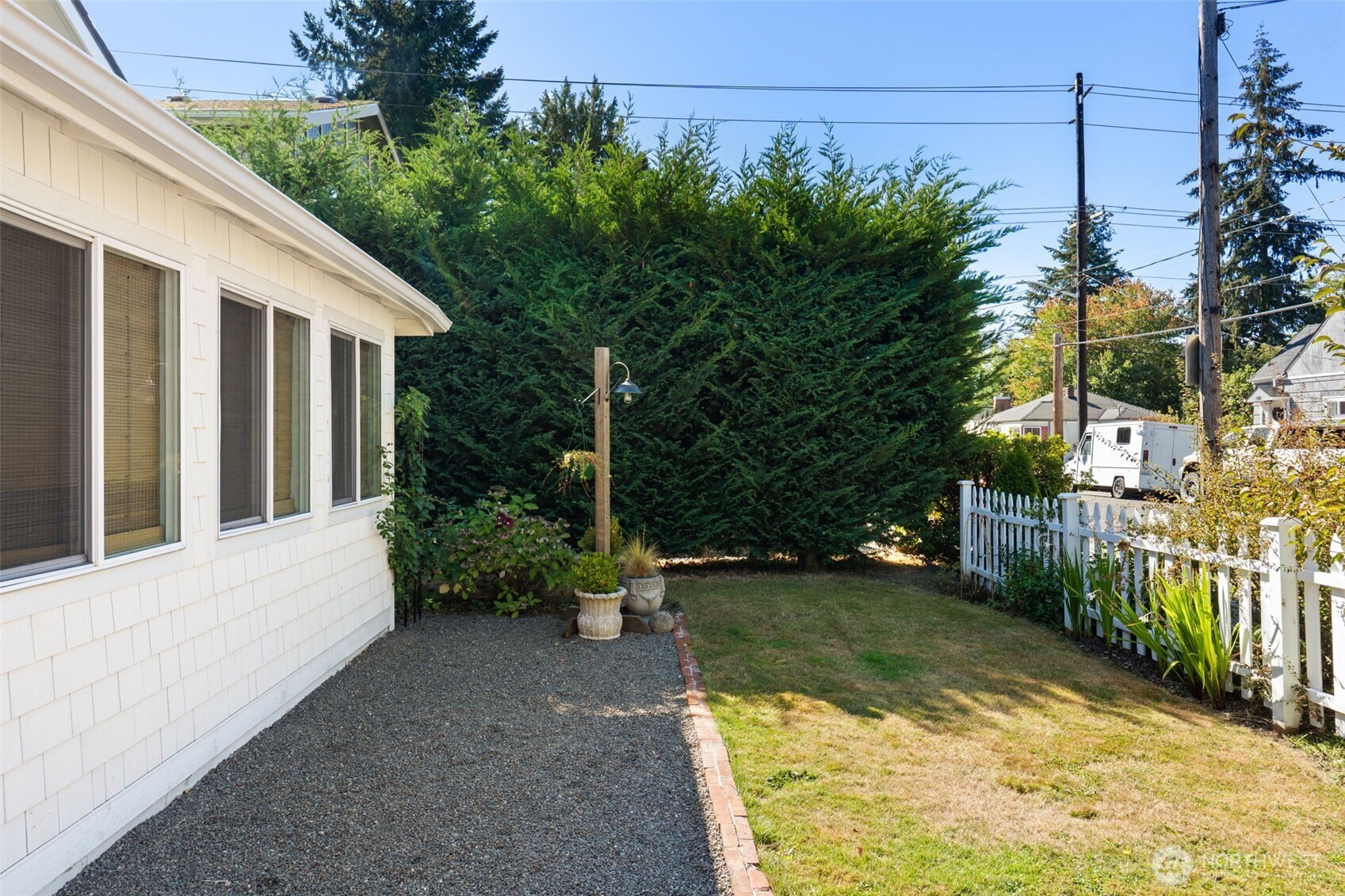 1310 N Montgomery Avenue Property Photo 25
