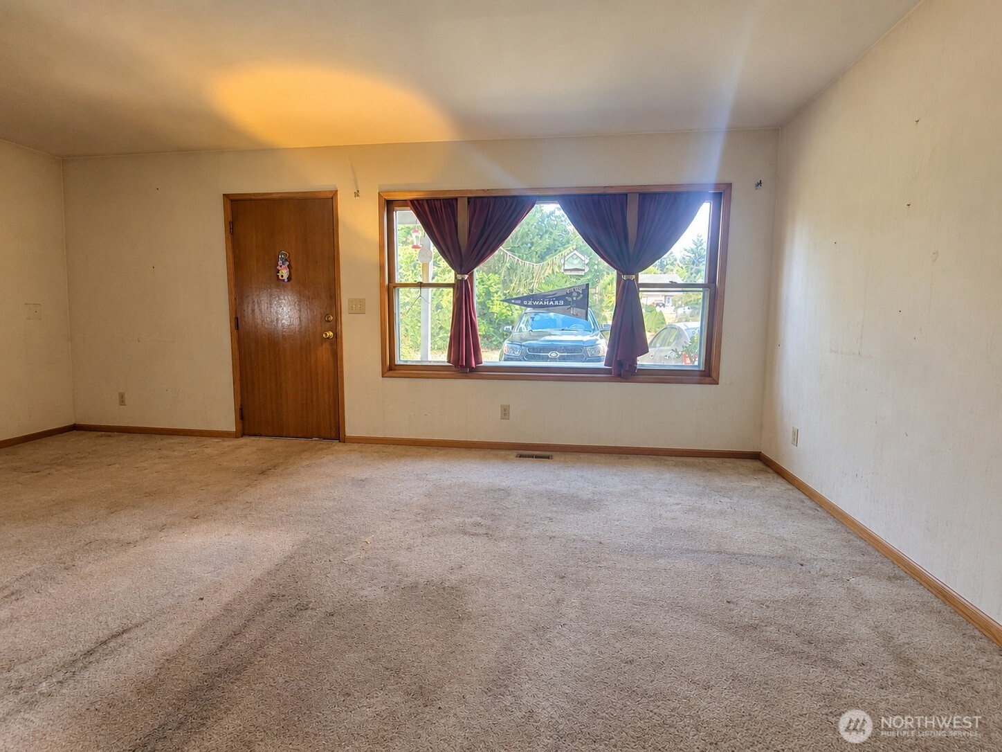 3460 Forest Drive Property Photo 9