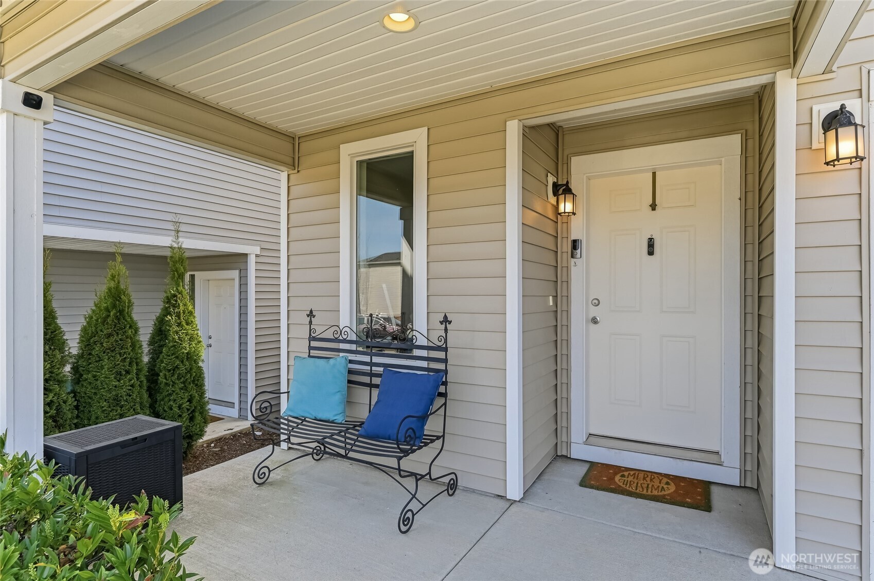7142 42nd Place Property Photo 1