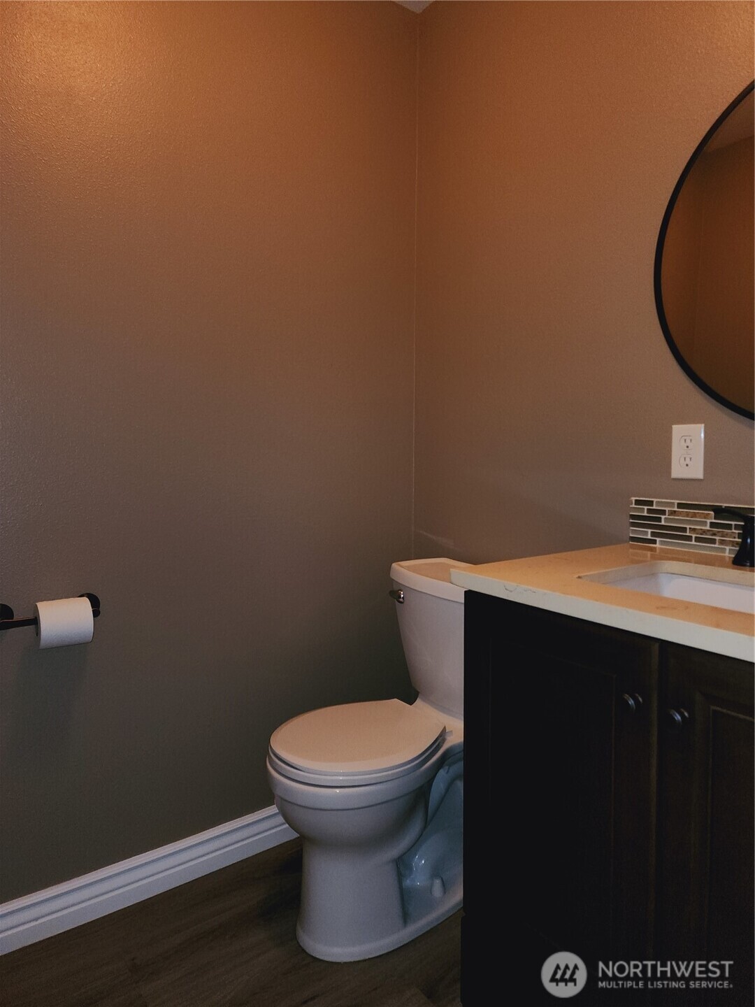 8120 Berry Ridge Lane Property Photo 14
