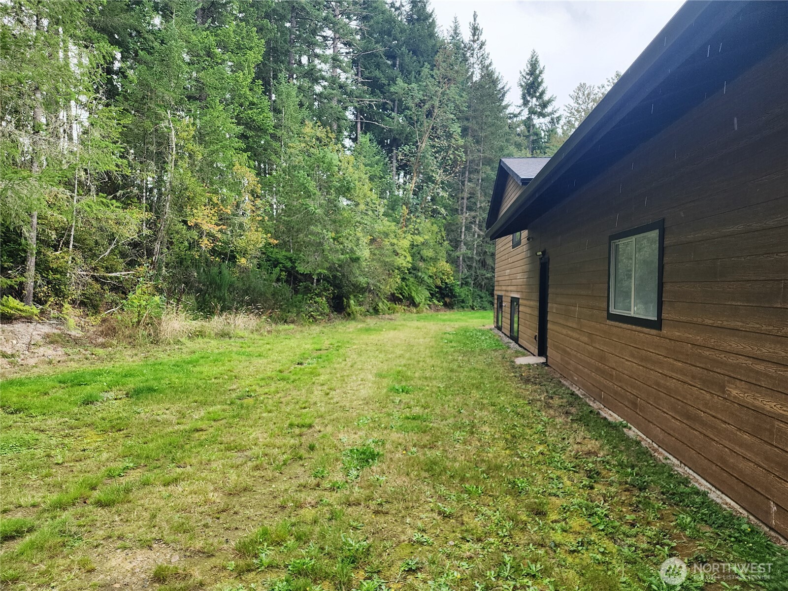 8120 Berry Ridge Lane Property Photo 25