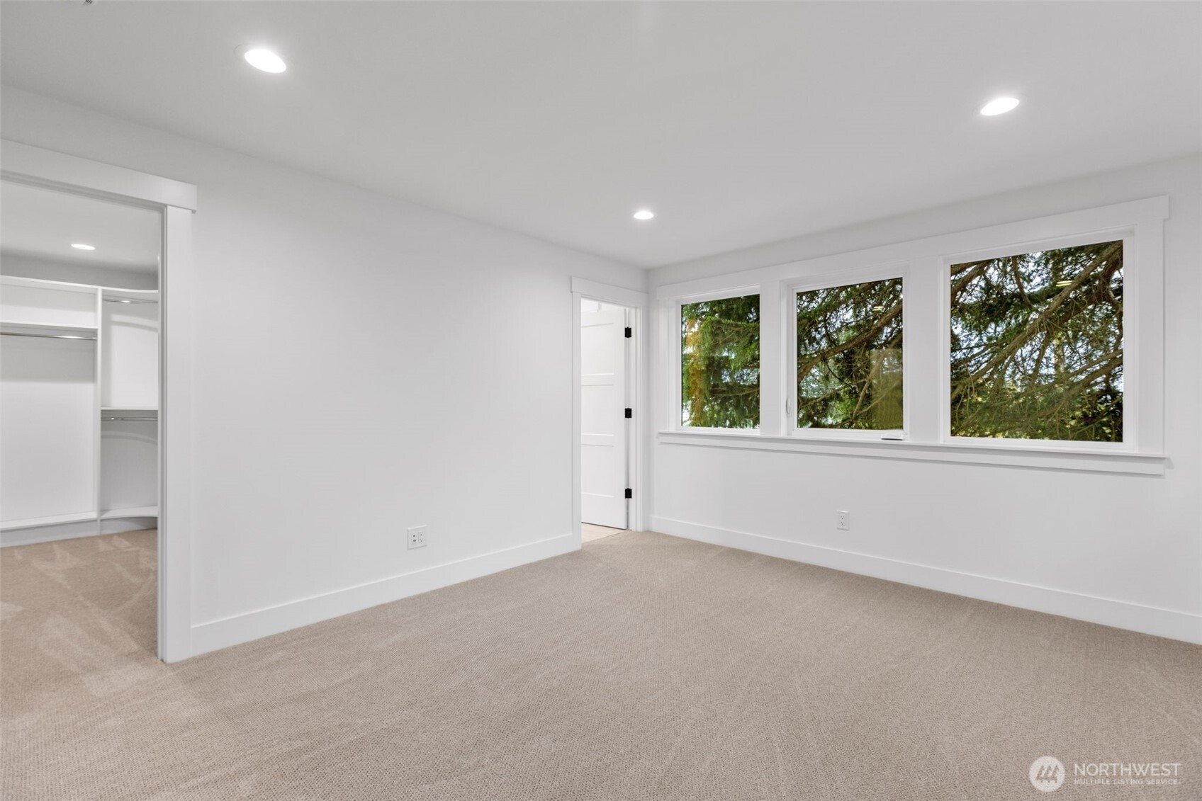 11054 2nd Avenue Property Photo 16