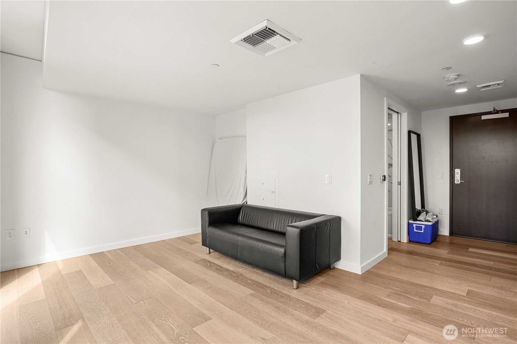 450 S Main Street 708 Property Photo 12