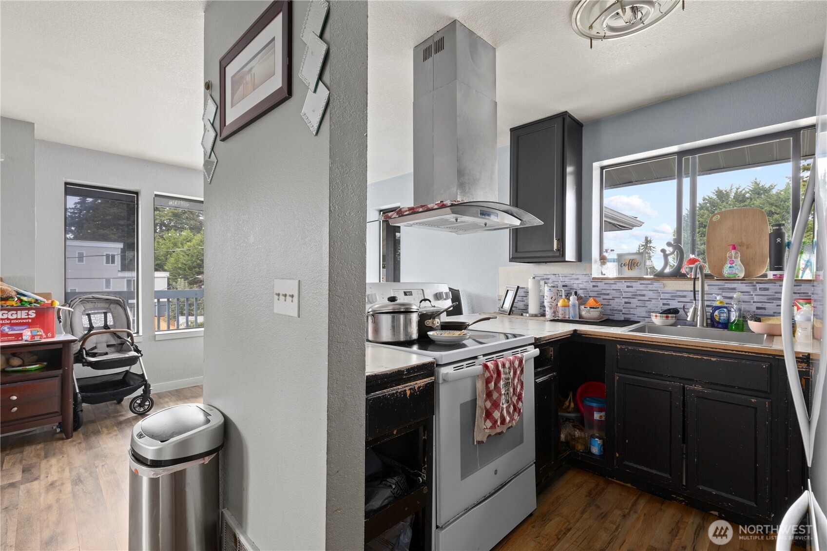13204 12th Avenue Property Photo 5